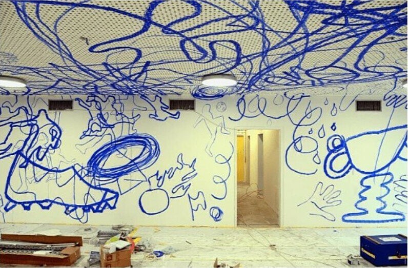 Разоблачение: футбольный клуб «Тоссфельд» нанял художников за €28 000 для разрисовки стен (5 фото)