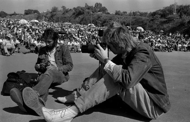 How one lucky shot ruined a reporter's life. The sad story of Kevin Carter (5 photos)