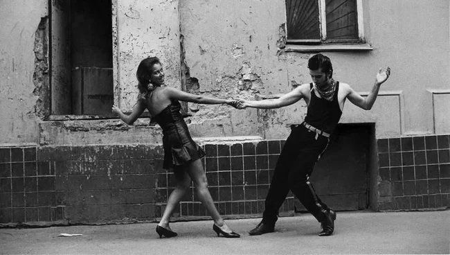 От рокеров до байкеров — фотографии Москвы конца 80-х Петры Галл