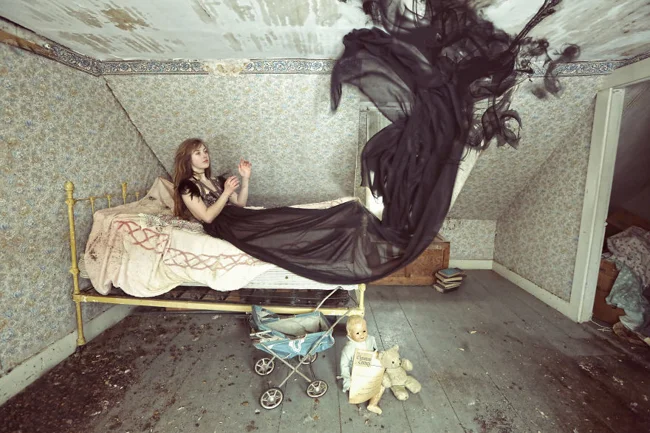 Terrifying beauty: a photographer transforms abandoned places into dark and erotic fantasies (25 photos)