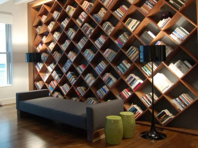 The 25 Most Creative Bookshelves (10 works) (photo)