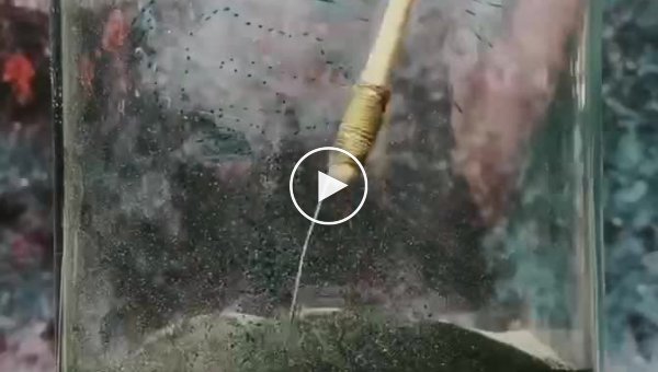 Залипательное видео к промо нового сериала Песочный человек
