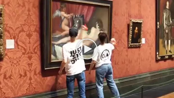 Экоактивисты напали на картину Веласкеса в Национальной галерее Лондона