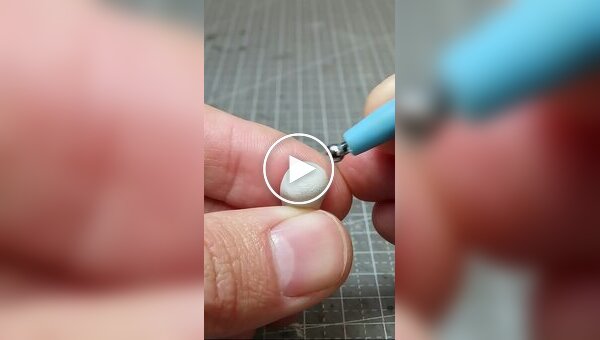 Sacred Spores: как сделать светящуюся в темноте статуэтку своими руками